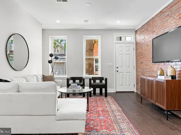 2248 Gerritt St, Philadelphia, PA 19146