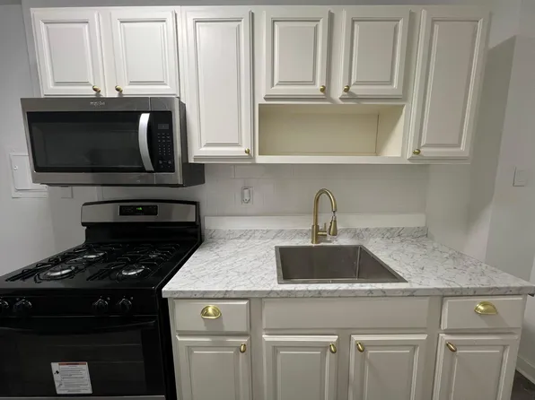 335 Whiton St #19E, Jersey City, NJ 07304