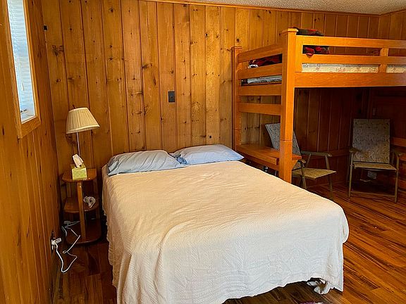 Room for a queen bed & loft!