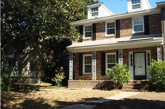 944 Cottingham Dr — Photo 2