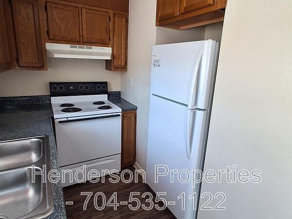 2nd image of 1311 N 6th St
