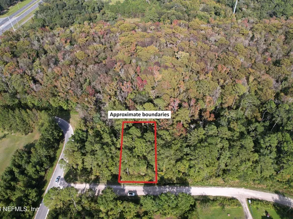 102 BOWFIN Drive, Satsuma, FL 32189