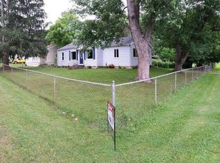 3300 Carlton Blvd, Jackson, MI 49203