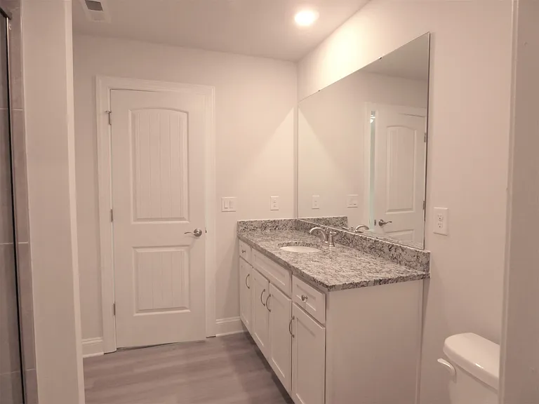 110 Tavern Trl — Photo 24