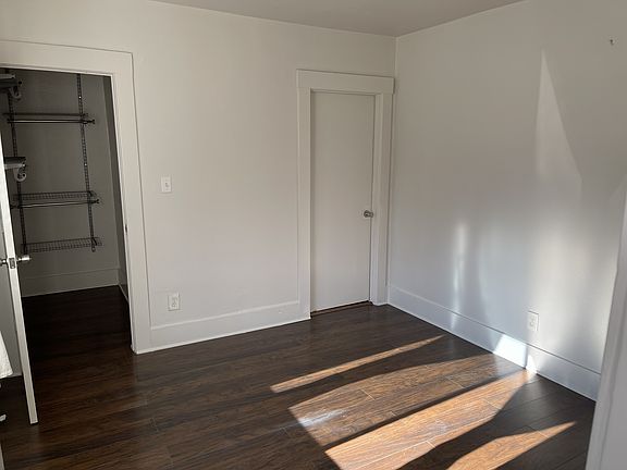 4th image of 420 N Avenue 61