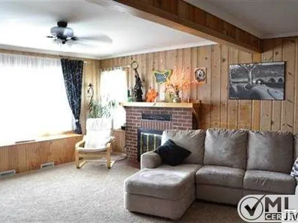 2933 Overhill Rd, Jackson, MI 49203