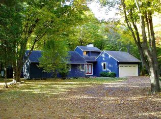2070 Greenbriar, Harbor Springs, MI 49740