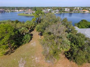 12990 SW David Dr, Lake Suzy, FL 34269