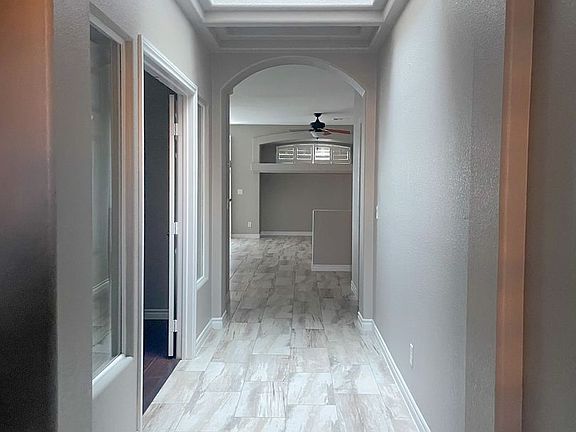 5th image of 11429 Drappo Ave