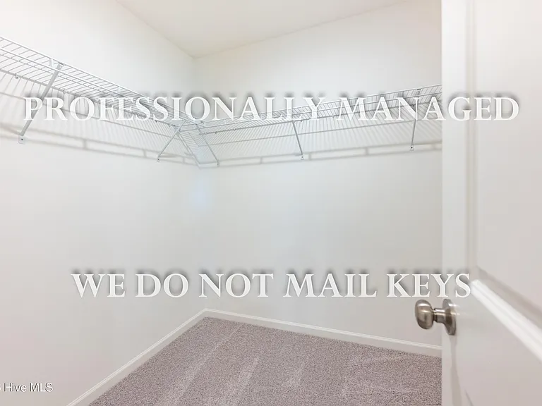 109 Ferry Ct — Photo 15