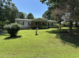 2070 Bandy Rd, Ashland City, TN 37015