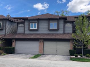 1031 Arbor Ct, Mount Prospect, IL