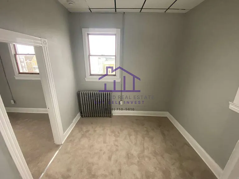 111 Ash St #10 — Photo 3
