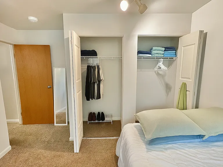 Varsity Management 723 W Madison — Photo 23