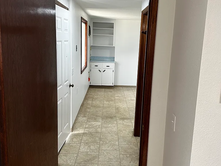 304 S Mill St #1 — Photo 7