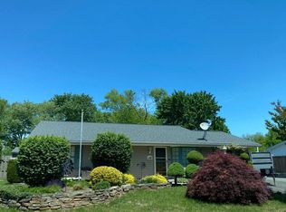 317 Williamsburg Rd, Sterling, VA 20164
