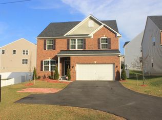 706 Rollins Ave, Capitol Heights, MD 20743