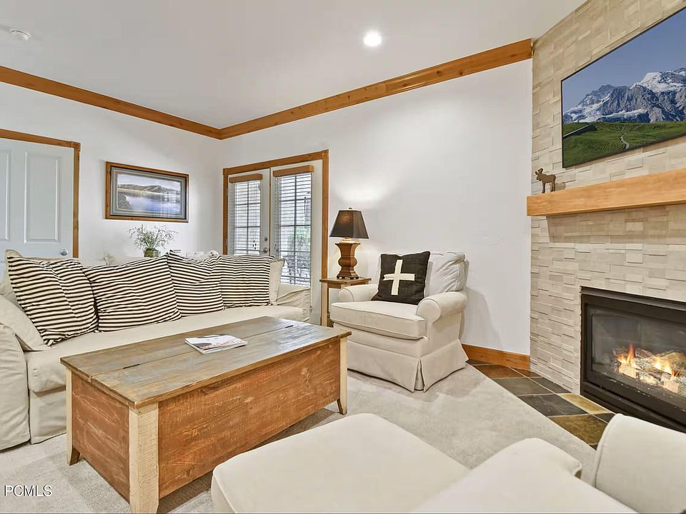 1st image of 840 Bigler Ln #1002/1004
