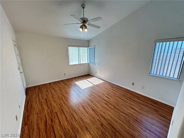 4552 Bradpoint Dr #0 — Photo 40