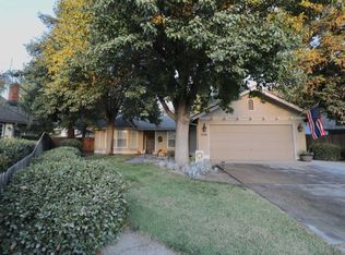 1226 S Atwood Ct, Visalia, CA 93277