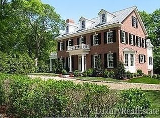 264 South Ave, New Canaan, CT 06840