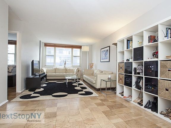2nd image of 245 E 54th St APT 21P