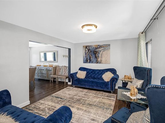 5th image of 4372 Kensington Manor Dr
