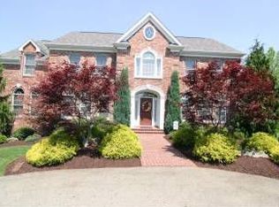 116 Sherborne Dr, Canonsburg, PA 15317