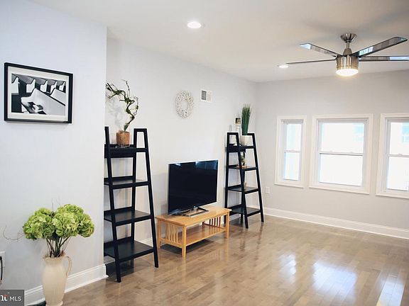 2nd image of 4113 Spring Garden St