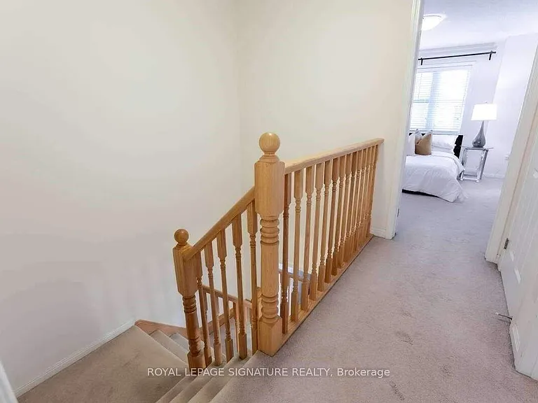 926 Nadalin Hts — Photo 18