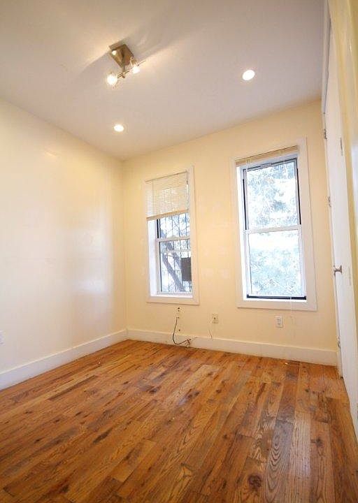 1st image of 295 Maujer St #2RAB