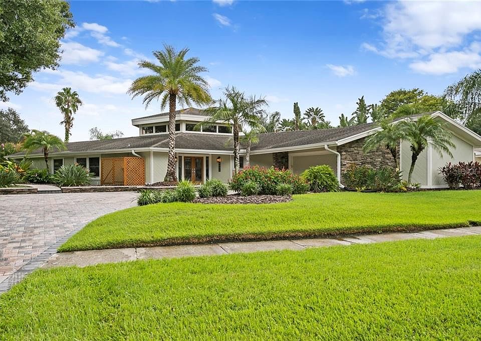 1st image of 4333 Carrollwood Village Dr