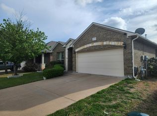 5813 Paluxy Sands Trl #1, Fort Worth, TX 76179