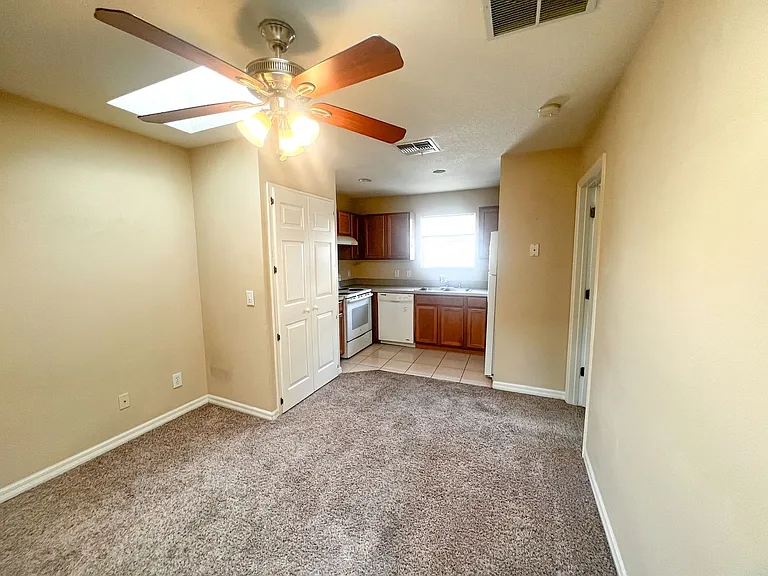14252 Confetti Dr — Photo 3