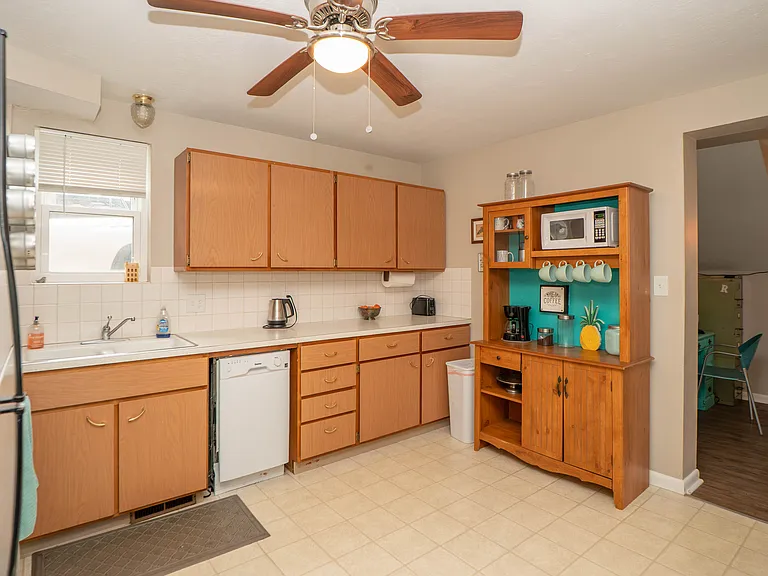 1753 Cromwell Dr #1 — Photo 7