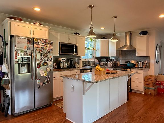 4th image of 2212 Craigmeade Cir