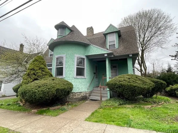 15 Monroe Hts, Cortland, NY 13045