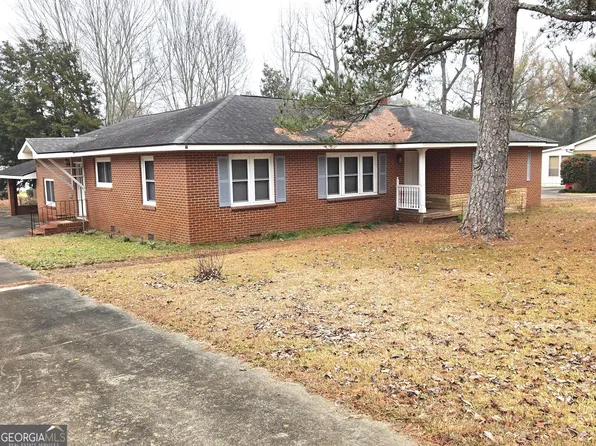 5440 Pine Dr, Eastman, GA 31023