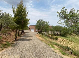 1694 E Durant Rd, Oracle, AZ 85623