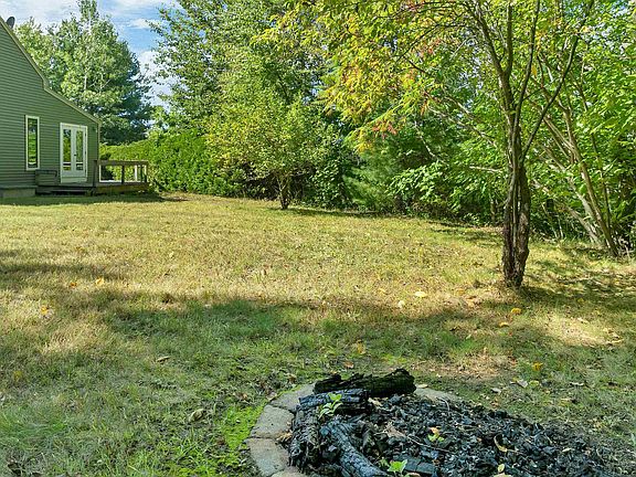 4th image of 161 Abbot Hill Road