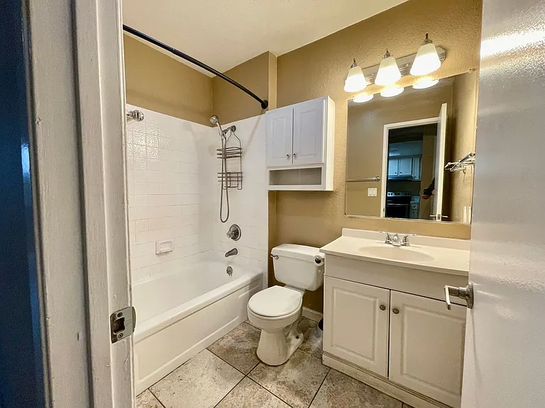 4479 Kansas St — Photo 3