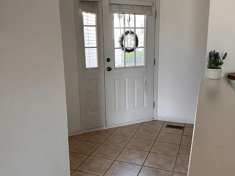 153 Polaris Dr — Photo 1