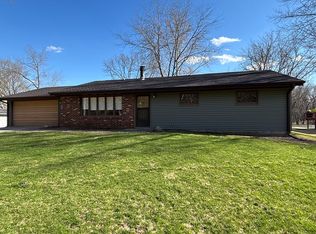 5091 W Murray Dr, Dixon, IL