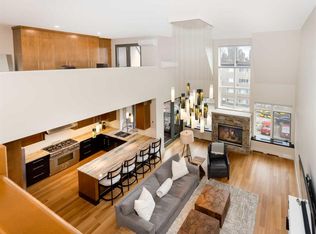 1407 N Kensington Close NW #303, Calgary, AB T2N3J6