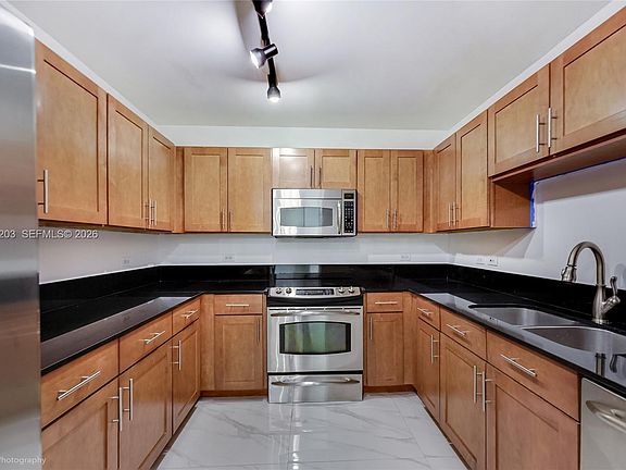 5th image of 8395 SW 73rd Ave APT 511
