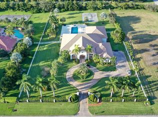 16875 Berkshire Ct, Southwest Ranches, FL 33331