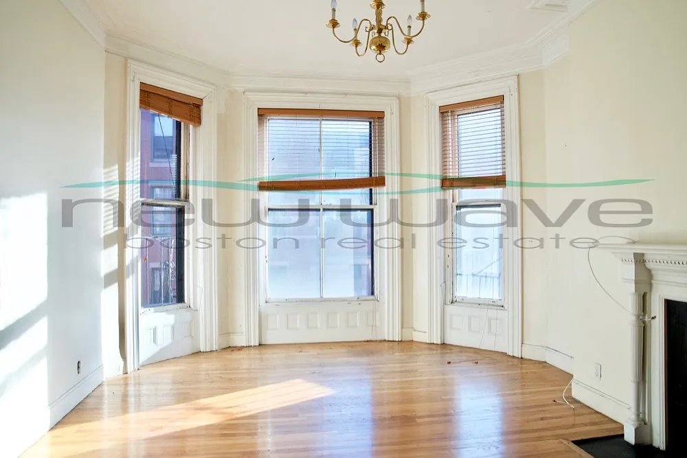 1 bed, 500 sqft, $3,200 — Photo 1