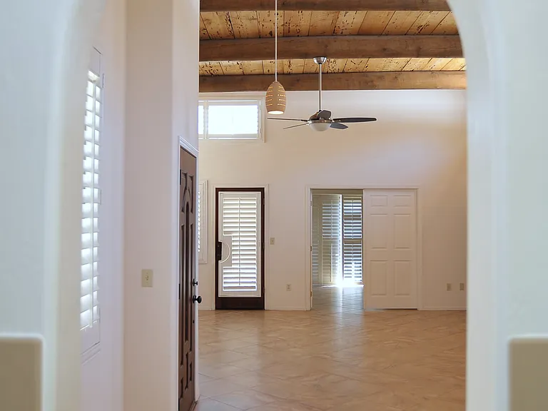 1600 E Deer Shadow Ln — Photo 9