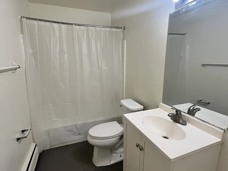 2646 Harrison Ave #1 — Photo 6