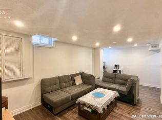 3278 Wilmar Cres #2, Mississauga, ON L5L4B3